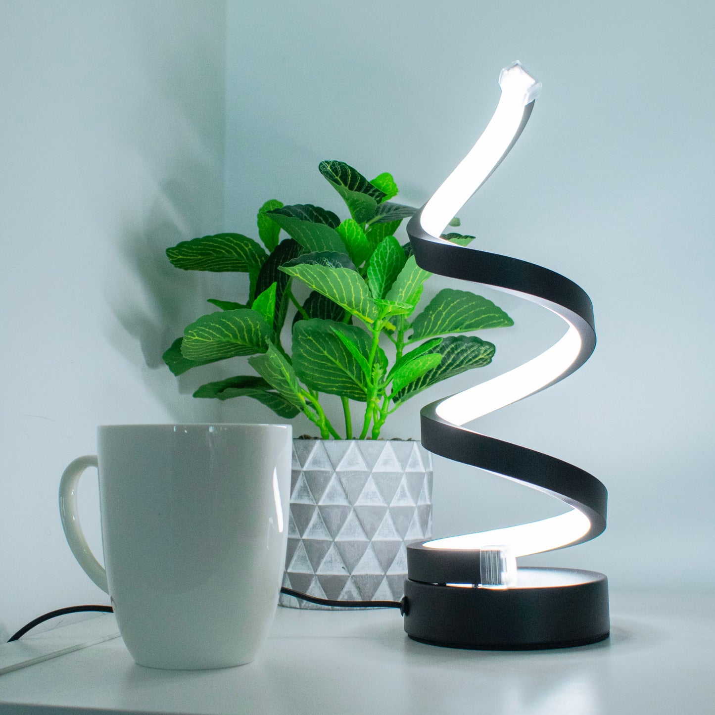 Tafellamp - Led Lamp - Zwart - Elegantie Verlicht - Spiraalvormig - Spiraal Design - Dimbare Led